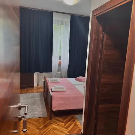 Hotel Paviljon 3*