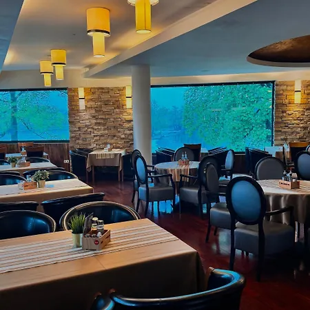 Paviljon 4*